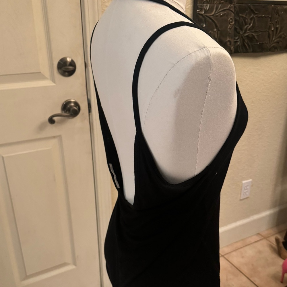 Jonah Brown Tank - Picture 2 of 4